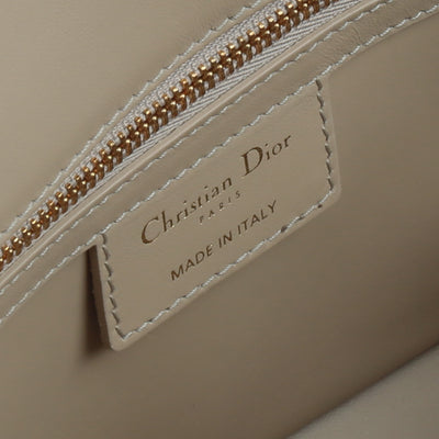 CHRISTIAN DIOR Medium Dior Caro Bag - Sand