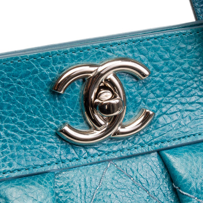 CHANEL Glazed On The Road Large Tote - Turquoise