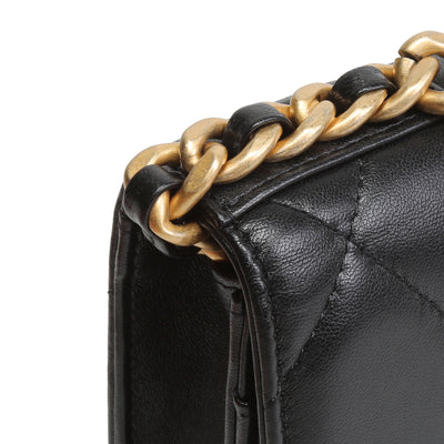 CHANEL 19 Wallet on Chain - Black