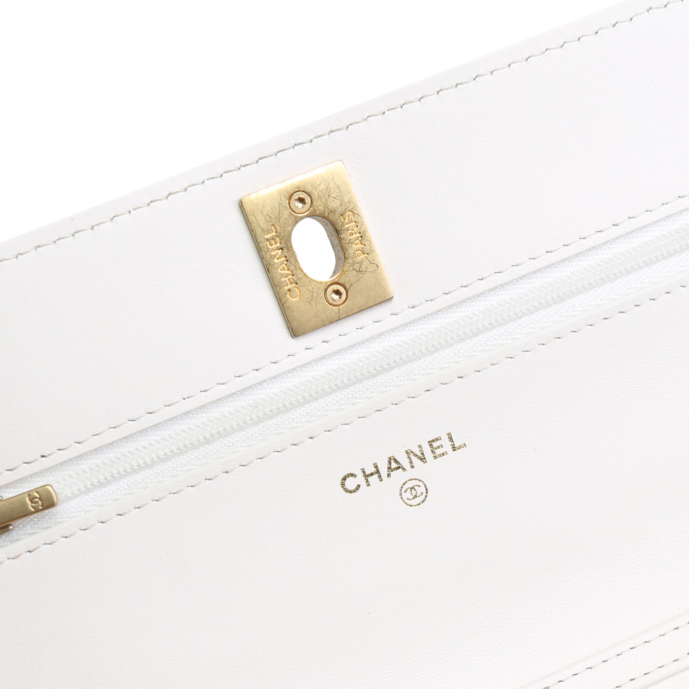 CHANEL Wallet On Chain - Pearl Iridescent OUTLET FINAL SALE