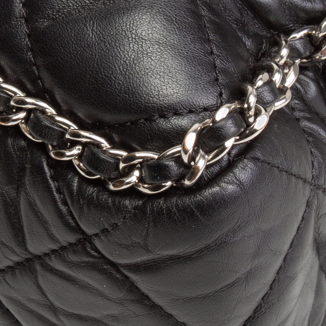 CHANEL Clumped Running Around Chain Large Flap - Black