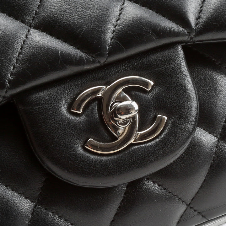 CHANEL Classic Jumbo Double Flap Lambskin Bag w/Silver