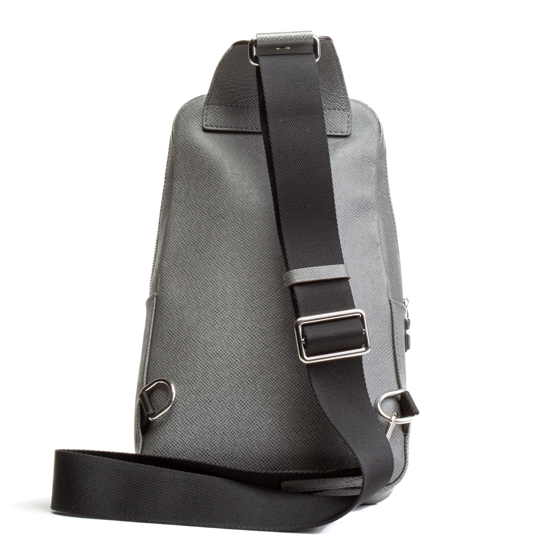 LOUIS VUITTON Taiga Avenue Sling Bag - Gray