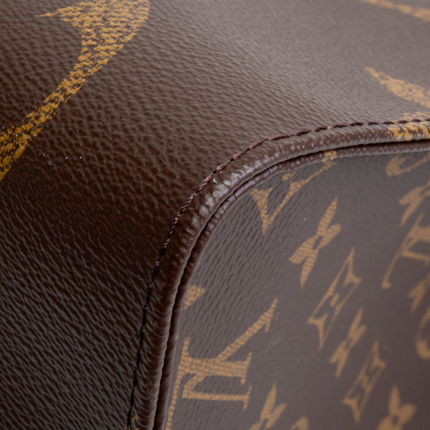 LOUIS VUITTON Giant Reverse Monogram OnTheGo GM