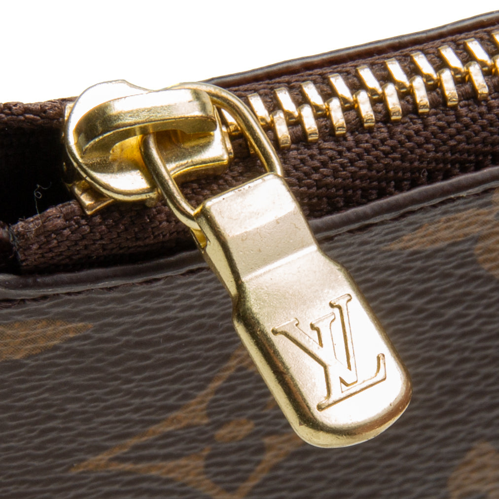 LOUIS VUITTON Monogram Key Pouch