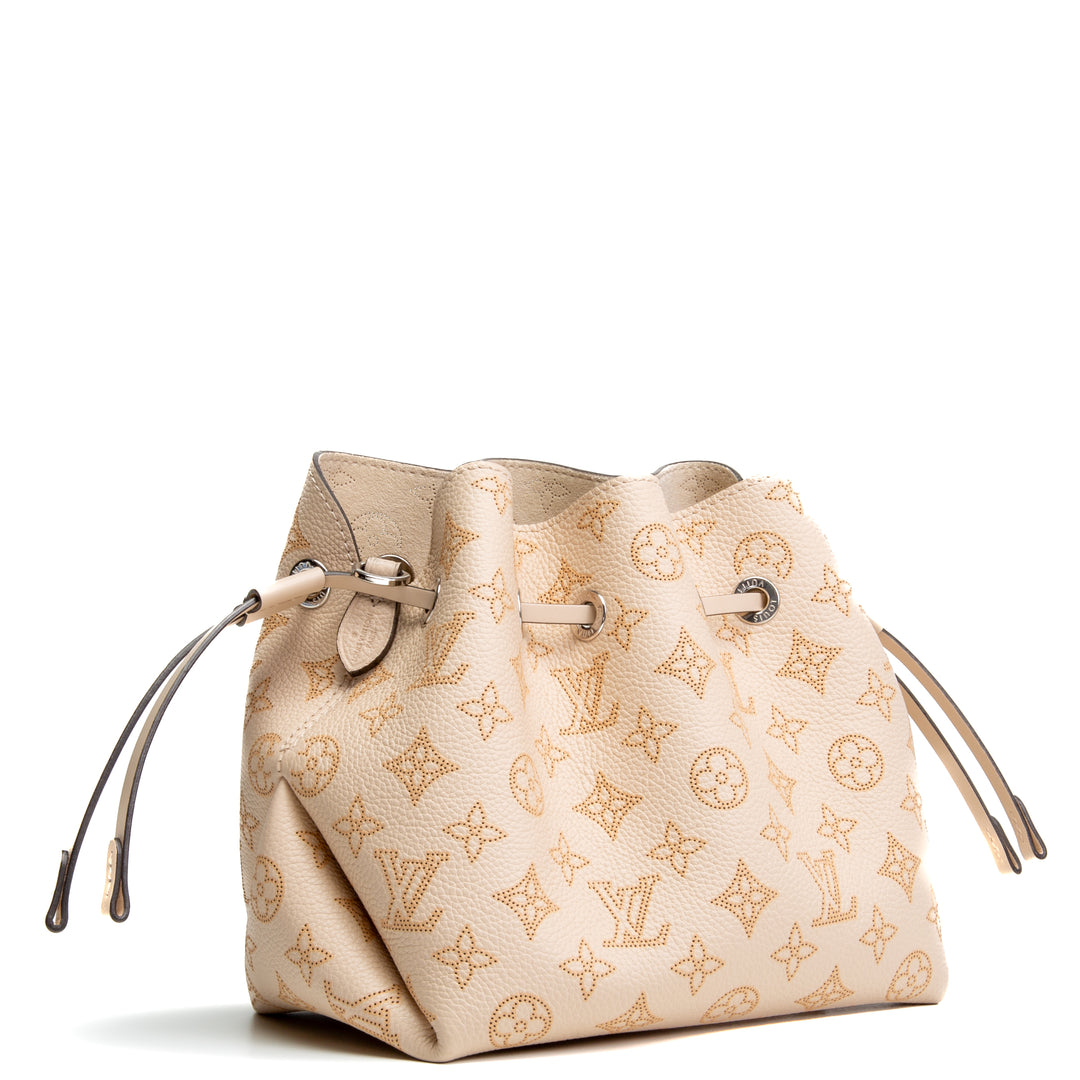 LOUIS VUITTON Monogram Mahina Bella w/ coin purse - Beige