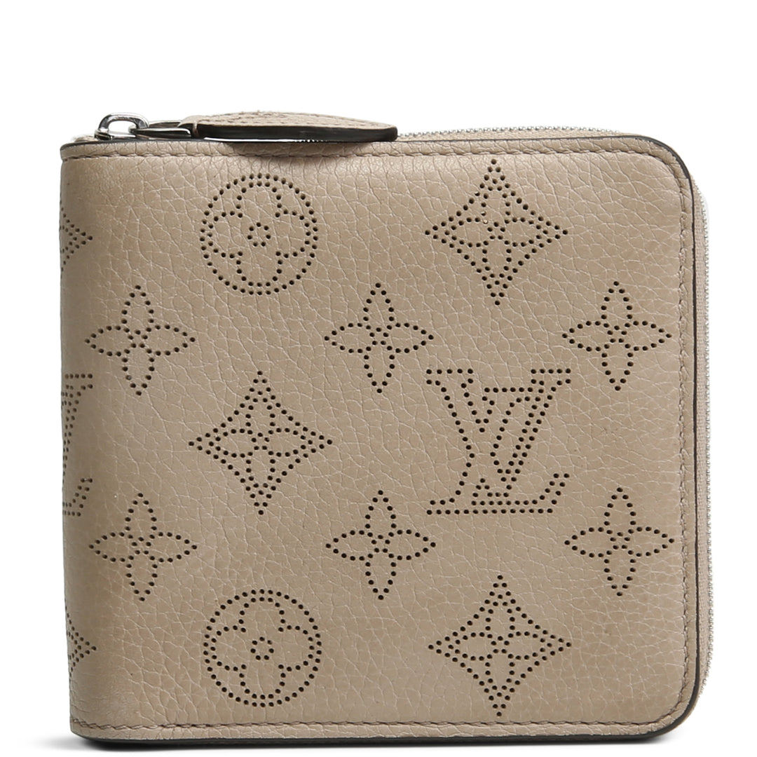 LOUIS VUITTON Mahina Zippy Compact Wallet - Turtledove