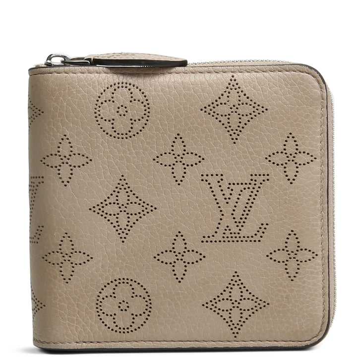 LOUIS VUITTON Mahina Zippy Compact Wallet - Turtledove