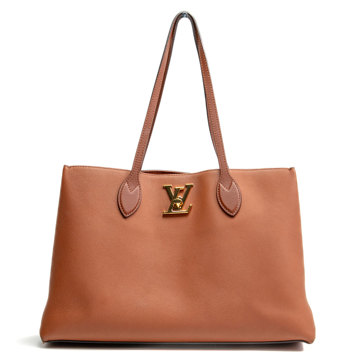 LOUIS VUITTON Taurillon Lockme Shopper - Neutral - OUTLET FINAL SALE