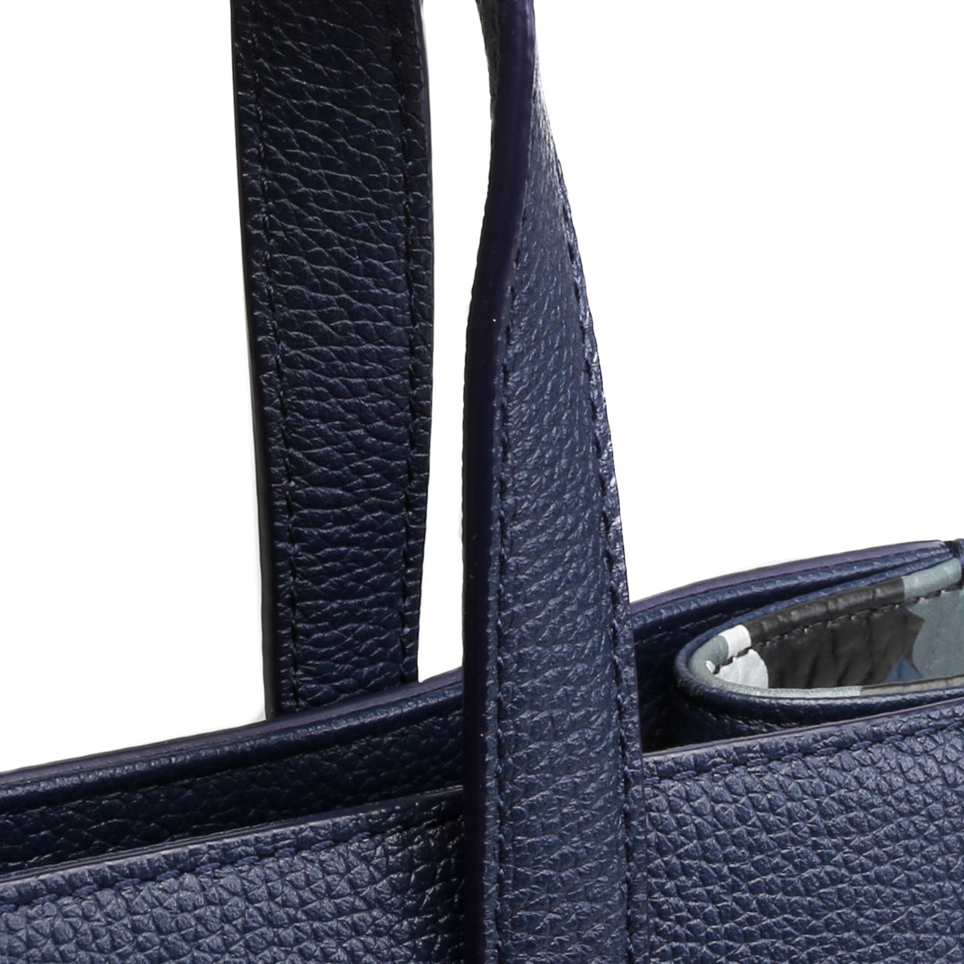 MCM Small Aren Tote - Navy