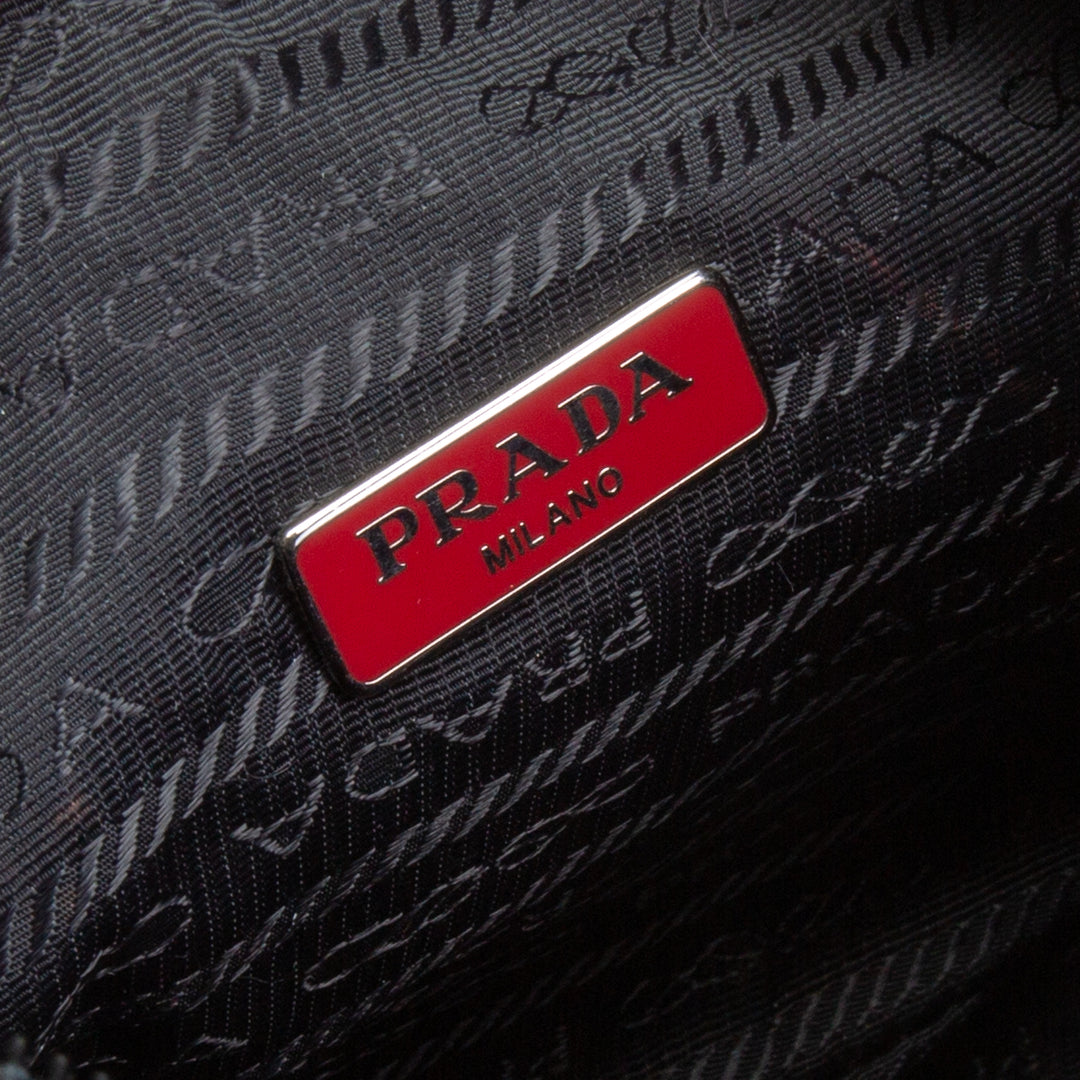 PRADA Nylon Re-Edition 2000 Hobo - Black OUTLET FINAL SALE