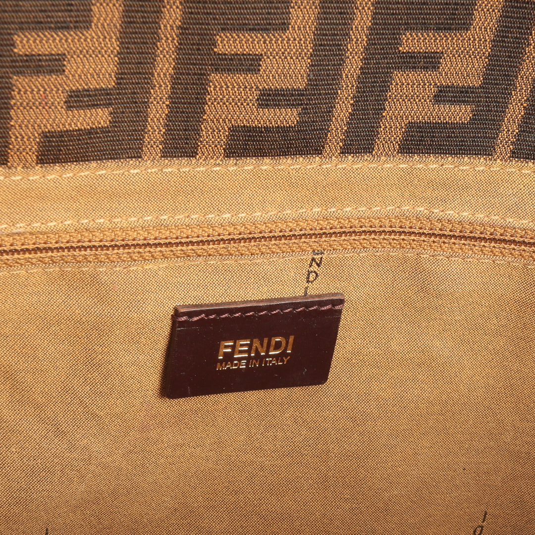 FENDI Zucca Baguette Large Bag - Tobacco