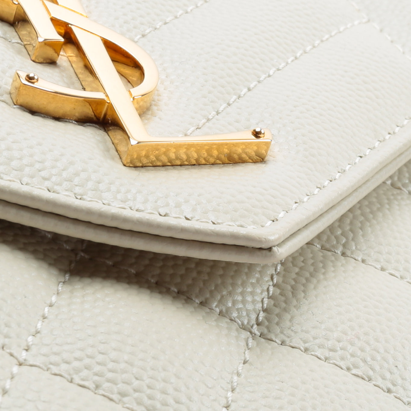 SAINT LAURENT Tri-Quilt Monogram Envelope Wallet On Chain - Ivory